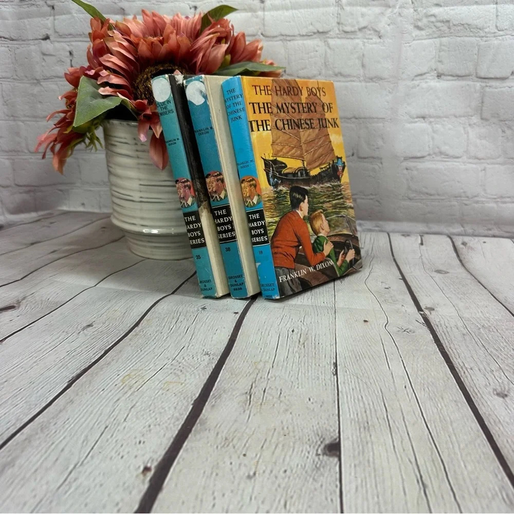 vintage the hardy boys series vol 35, 38, 39